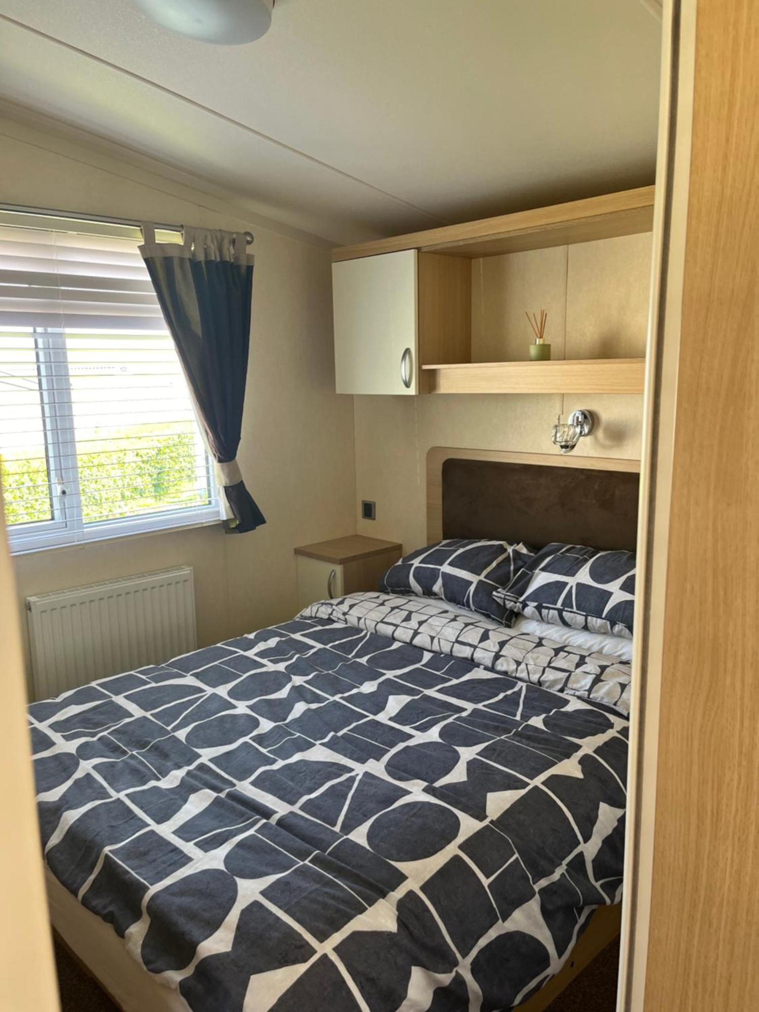 21 Riverview, Allhallows Apartment